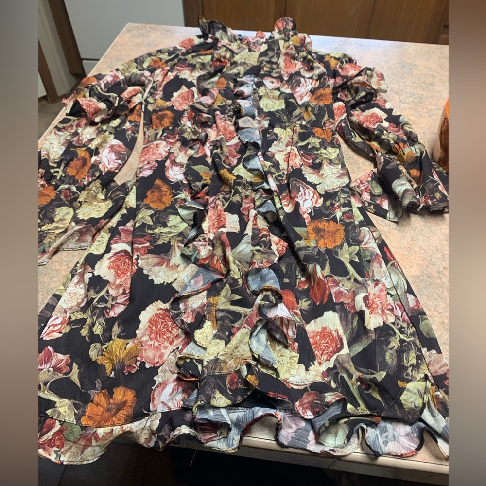 H & M dress - Picture 1 of 2
